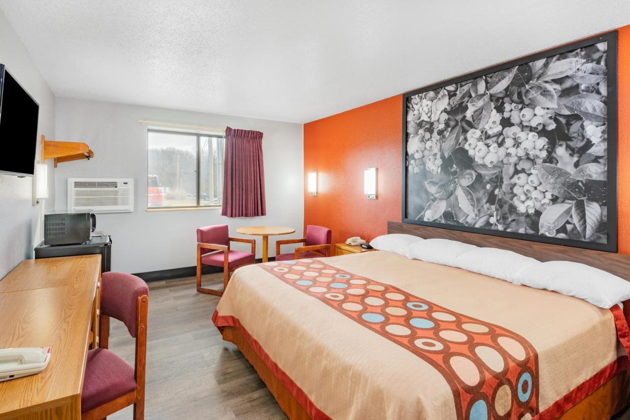 ซูเปอร์ 8 บาย วินด์แฮม เวย์เนสเบิร์ก Hotel Waynesburg ภายนอก รูปภาพ