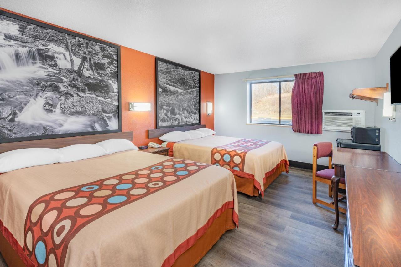 ซูเปอร์ 8 บาย วินด์แฮม เวย์เนสเบิร์ก Hotel Waynesburg ภายนอก รูปภาพ